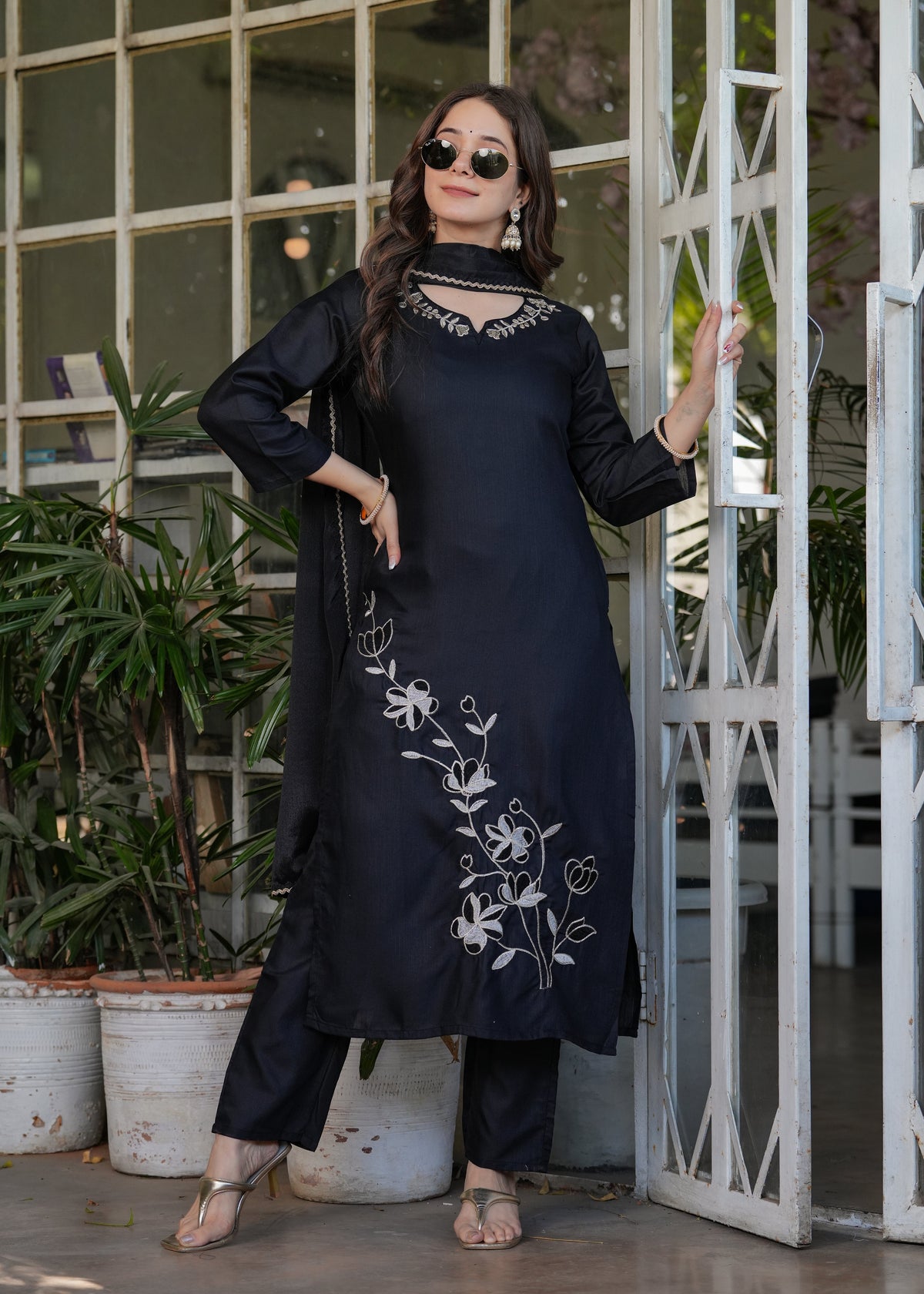 Designer Embroidered Viscose Rayon Kurti with Pants and Chinon Dupatta Set